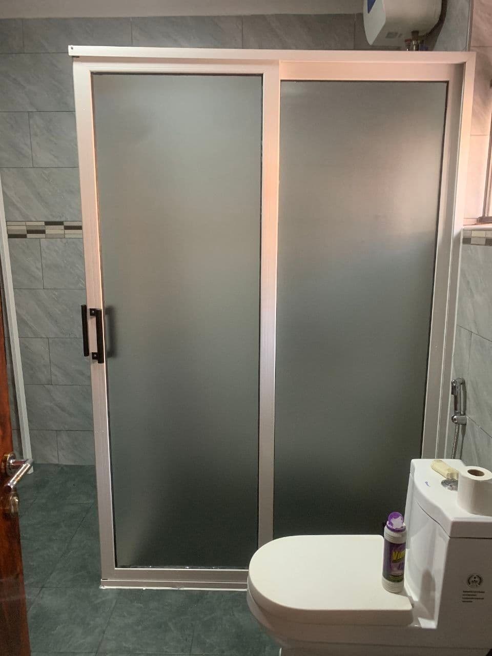 Framed Shower Cabins — Luxury Aluminium Uganda