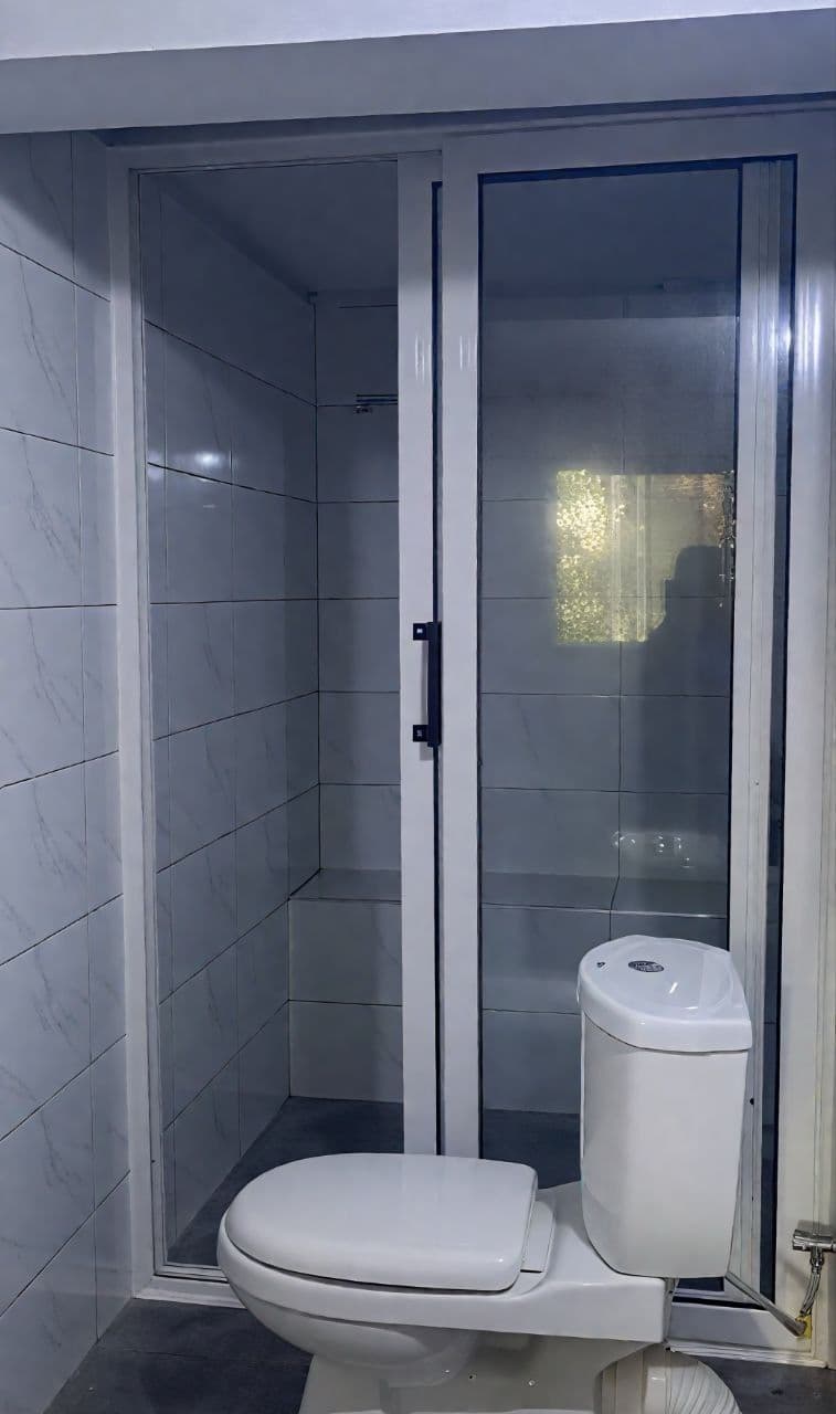 Framed Shower Cabins — photo 2