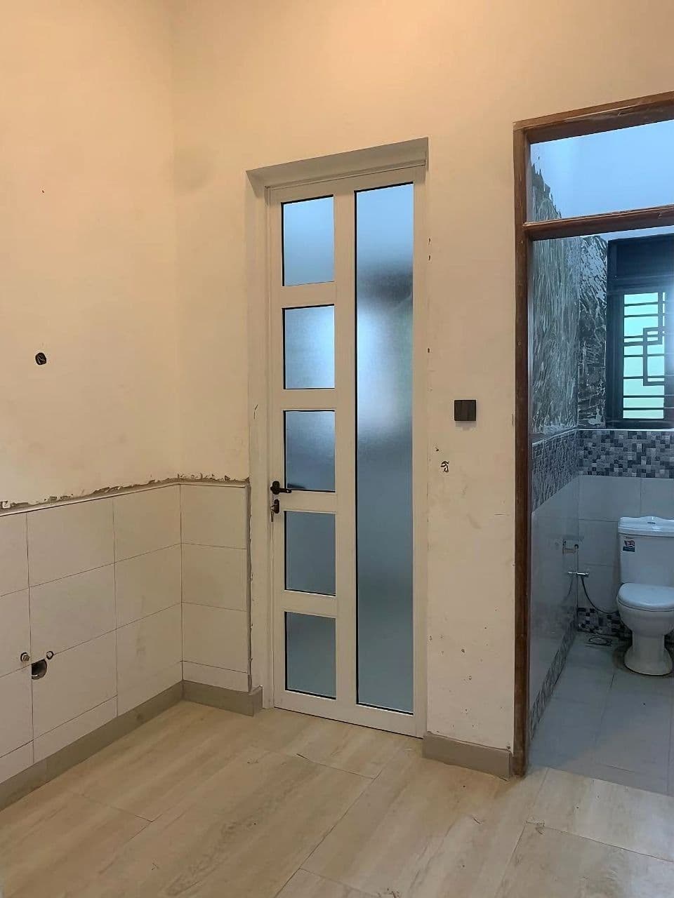 Folding Aluminium Doors — Luxury Aluminium Uganda